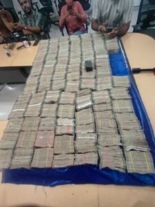 (Wash & Wash / Black currency Scam) अंतर्राज्यीय गिरोह का पर्दाफाश, 07 अंतर्राज्यीय आरोपी गिरफ्तार 3 IMG 20260822 WA0493 kshititech
